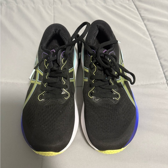 Asics Black and Yellow Athletic Shoes - Picture 1 of 3